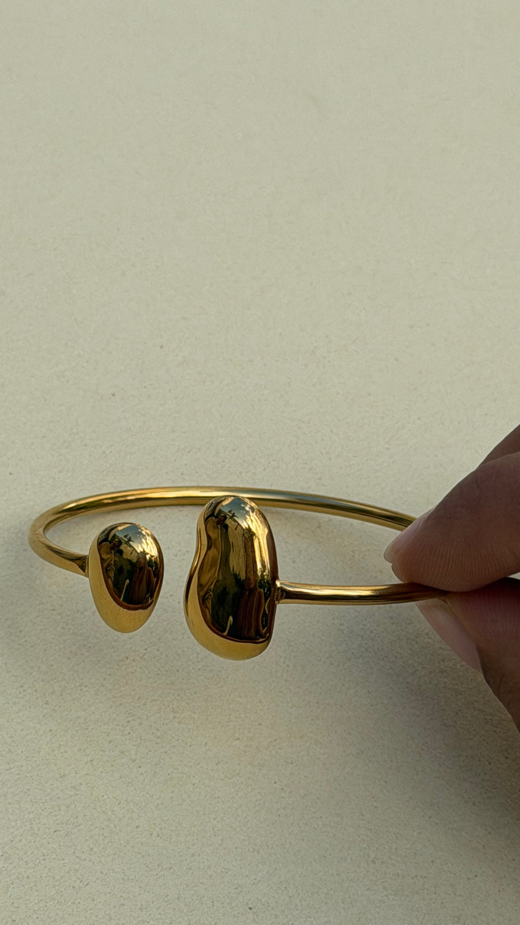 It Girl Cuff