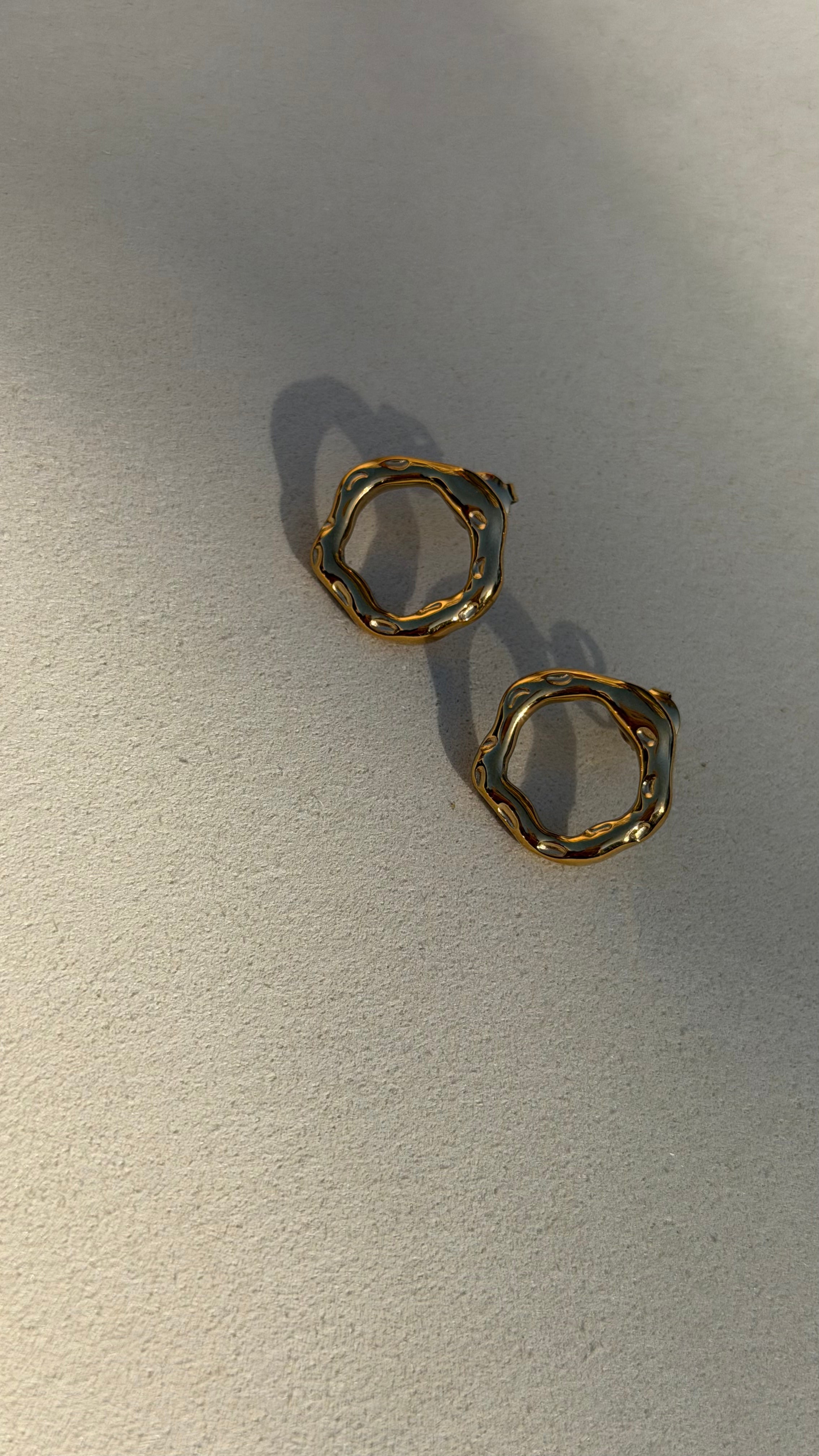 Textured Circle Earrings