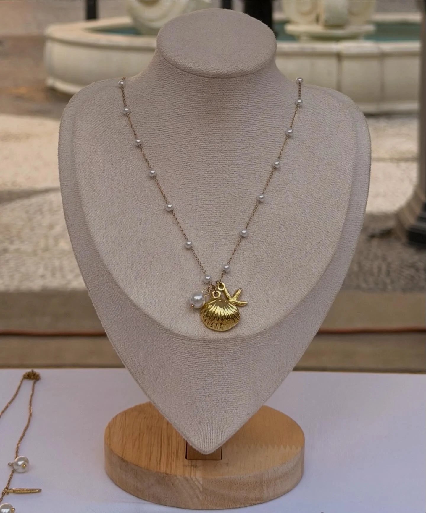 Perly Shell Necklace – 18K Gold-Plated Stainless Steel